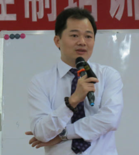 黃星富